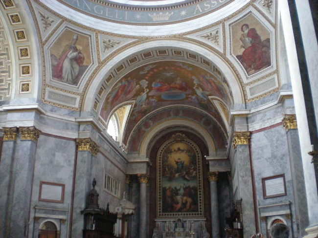 エステルゴム大聖堂内部