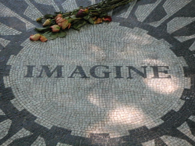 ストロベリーフィールズ