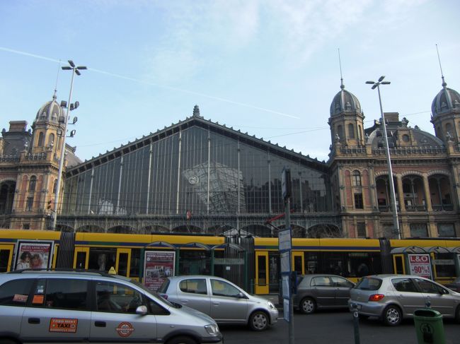 足をのばして西駅へ。