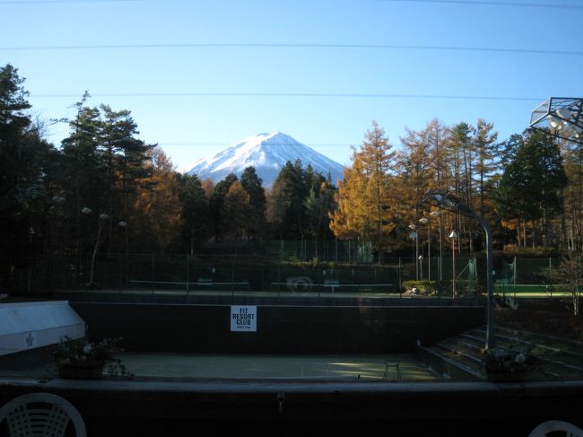 ホテルのレストランから朝食を食べながらぱちり。富士山を見ながらの朝食なんてとても贅沢でした。