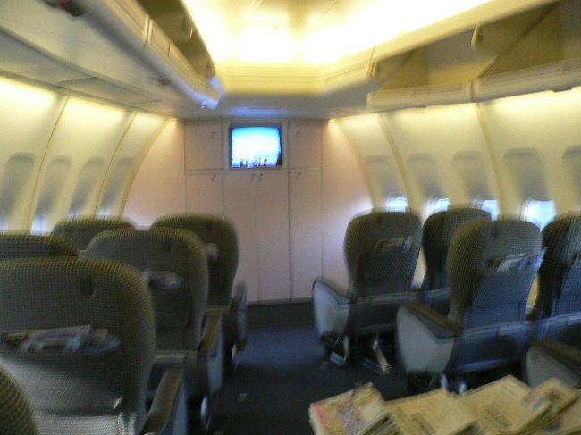 今回も運良く　前の方の席が採れました。