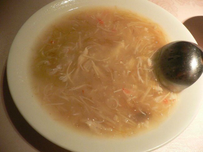 フカヒレ＆蟹肉のスープ<br /><br />別注文でとりました。