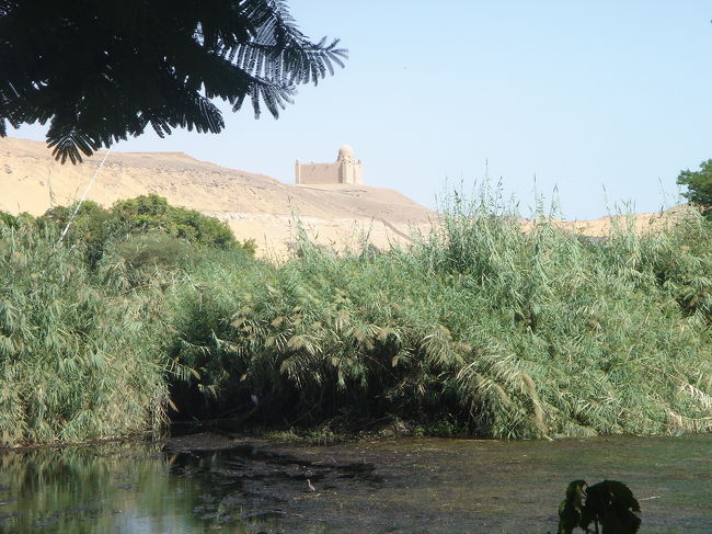 ホテルから見えたこの建物が気になる。