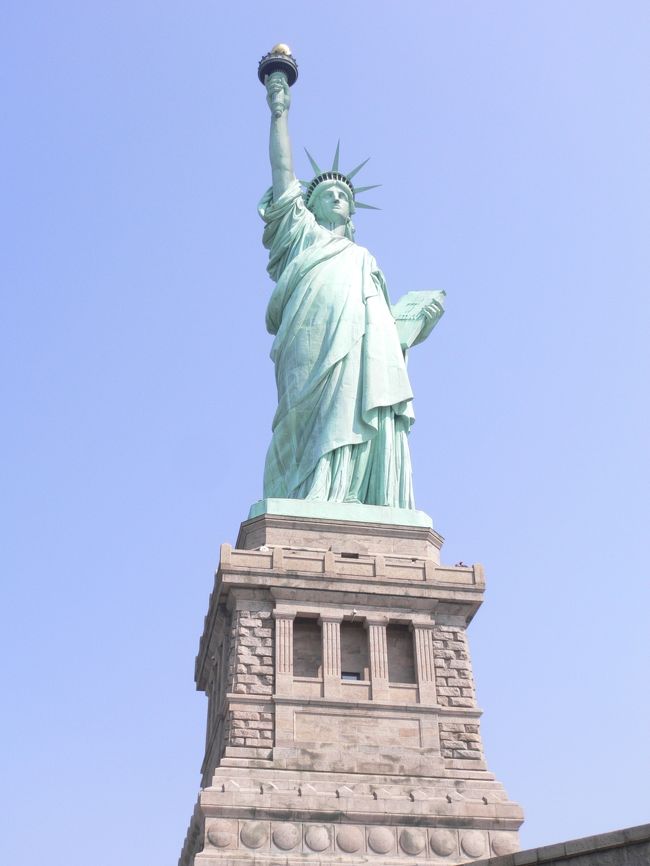 フランスからの贈り物：自由の女神<br /><br />以外と小さかった。