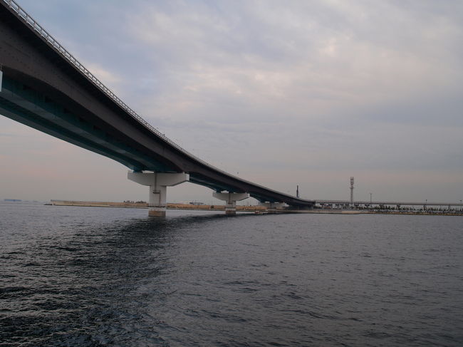神戸空港と市内を結ぶ橋