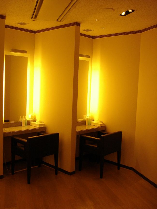 ６席しかないのですがそんなに混むこともなく