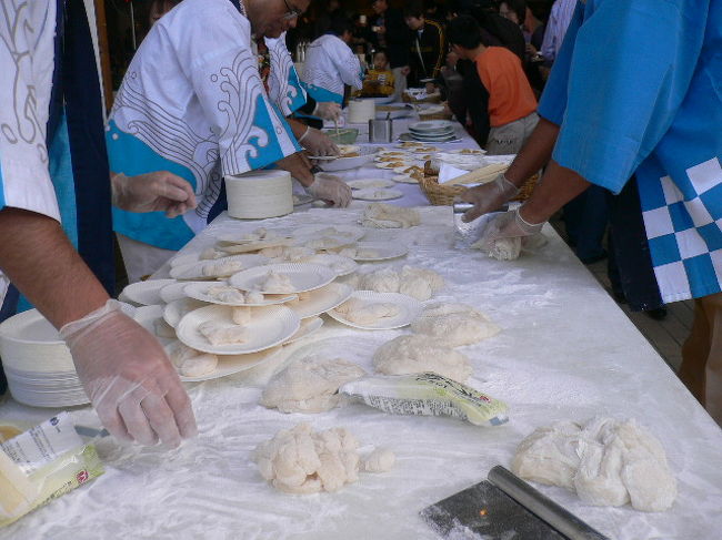 きなこ餅、餡子餅、醤油、大根おろし餅など<br />数種類が用意されていました。