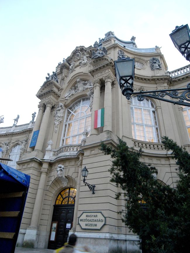 急いで農業博物館へ<br />只今、４時なり