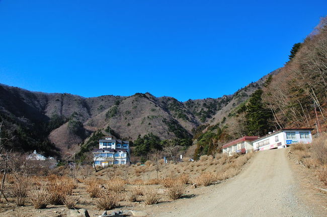 富士山と反対側の空は雲ひとつ無い快晴。