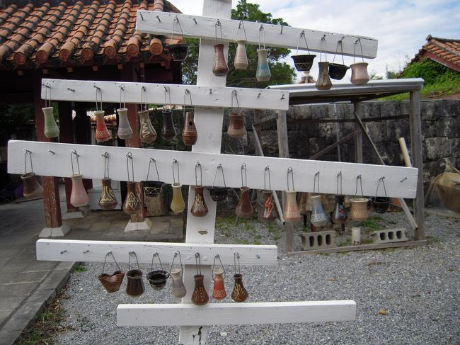 たくさんの一輪差し