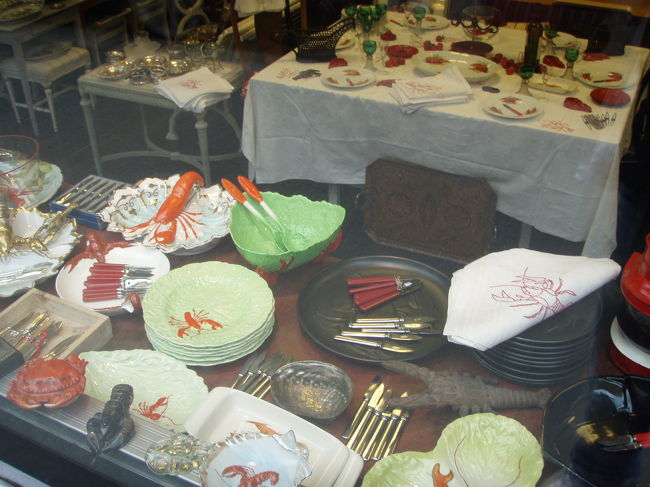 ロブスターな食器たち