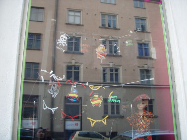 ROCKな感じのベビー服