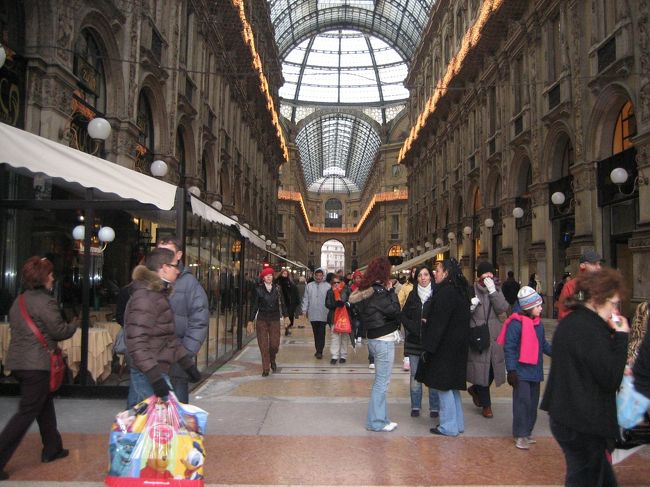 アーケード「ガレリア」