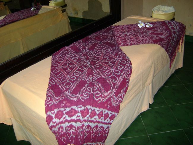 チェックアウトしてからトヤスパへ。四時間半の長丁場。