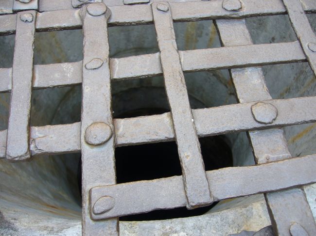 昔の井戸でした。