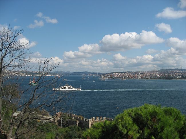 ☆トプカプ宮殿<br />トプカプ宮殿の庭園からの眺め<br />快晴で気持ちよかった