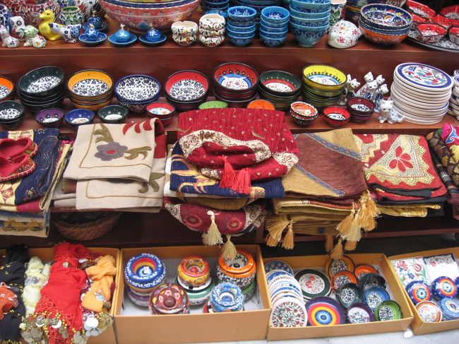 雑貨がトルコは充実してるみたい。