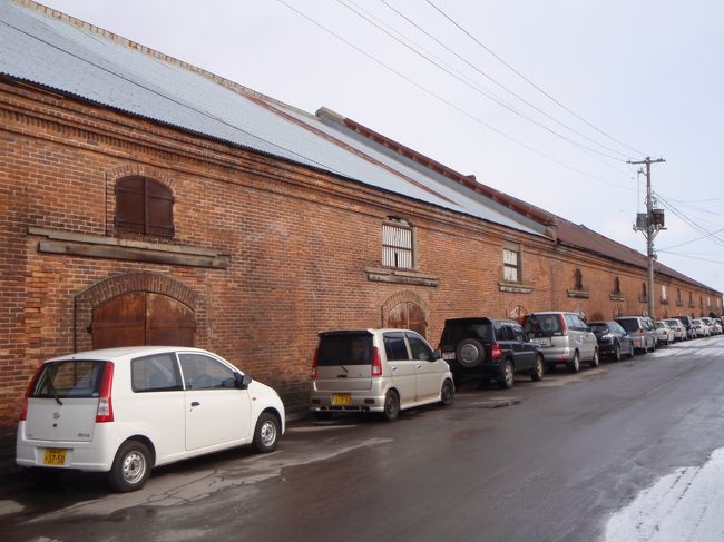 どっぐ付近だったと思います。<br /><br />このようなレンガ倉庫は函館の至る所にあります。<br />トタンで覆ってしまっている所も多いですが。<br />