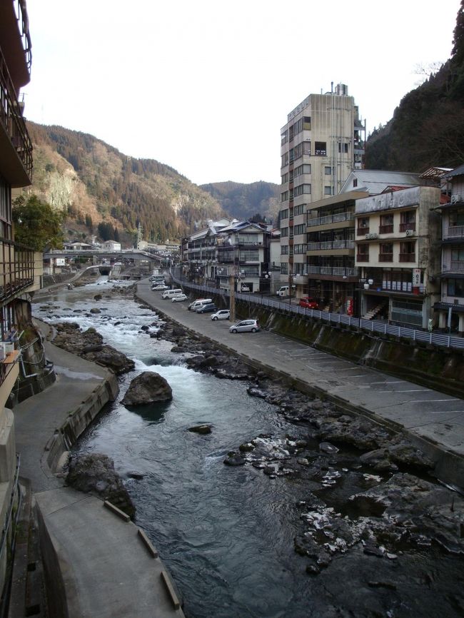 絵馬吊るしの橋から、１枚パシャリ。。。