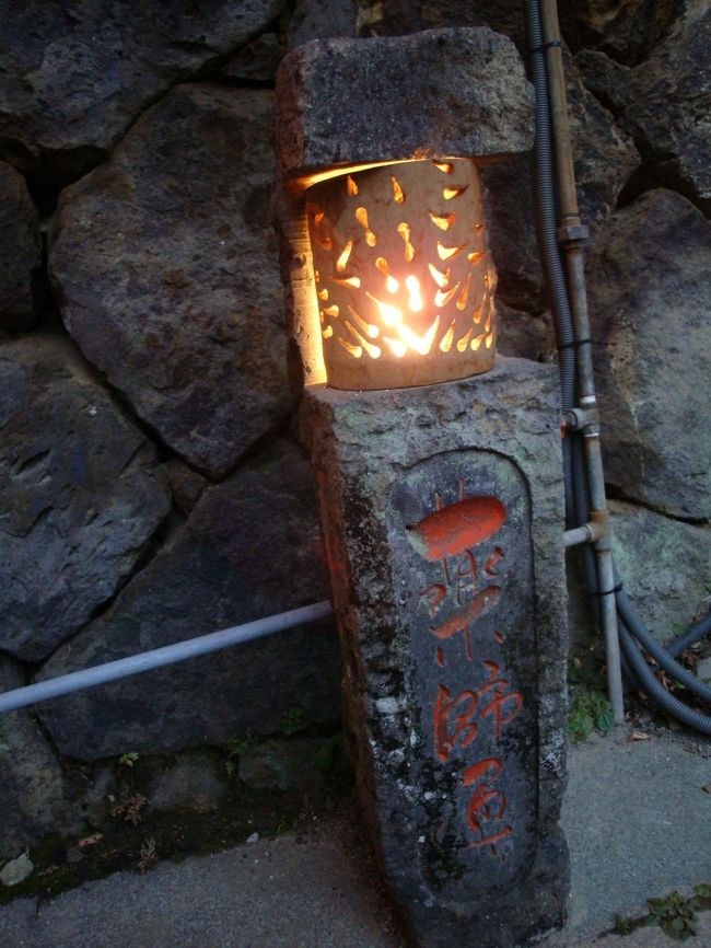 ここにも、灯篭があります