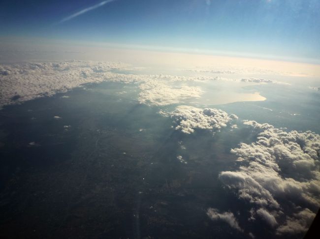 むこうには駿河湾