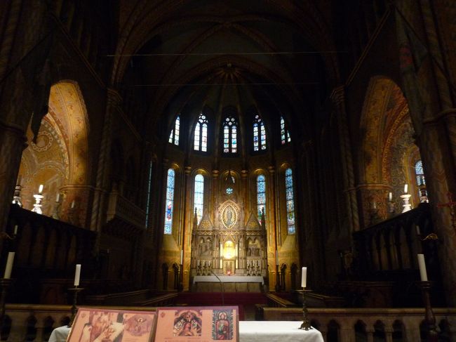 ハプスブルク家のフランツ・ヨーゼフと、皇妃エリザベート(愛称シシィ)の戴冠式が行われた場所。