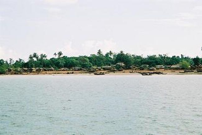 集落らしきものもあった。<br />