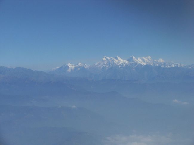 <br />　ヒマラヤの山並みが良く見える・・・