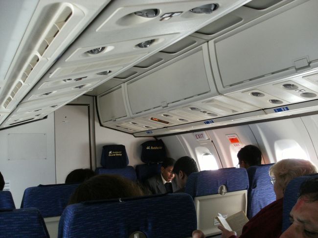 <br />　機内の様子・・