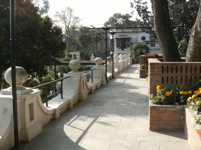 <br />　邸内の様子・・