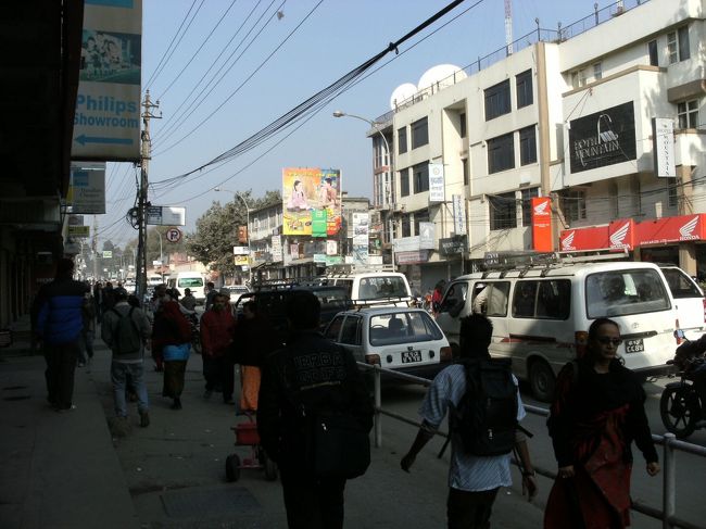 <br />　一歩外に出たら、けたたましいクラクションの音が耳に響く、<br /><br />　日本とは大違いだ・・