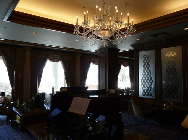 昼食も、朝食と同じラウンジドルチェで頂きます