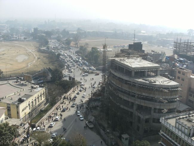 <br />　途中からみた市内の眺め・・