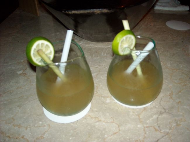 ウェルカムドリンク。<br />微妙な味。