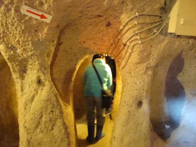 カイマクル地下都市、よく、こんなに掘ったものです。