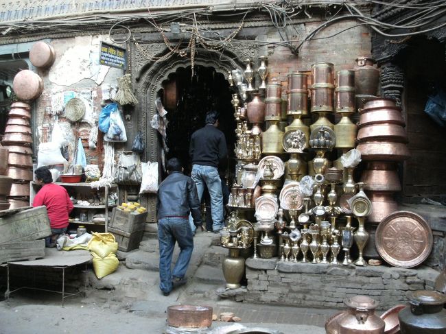 <br />　店の外からも・・