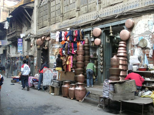 <br />　街中の様子・・