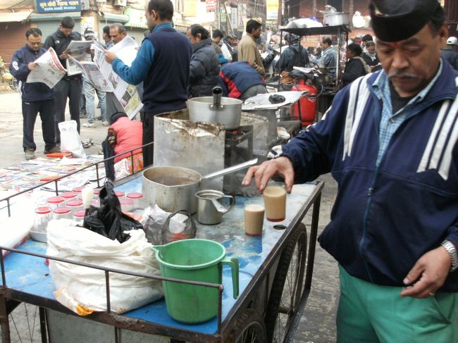 <br />　ここではネパールティ（茶）は、欠かせない・・