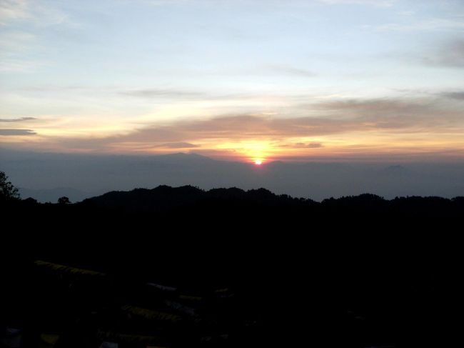 <br />　　ヒマラヤの朝焼け・・