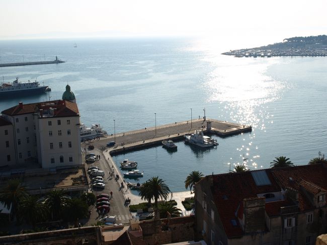 天気も良いし、港も綺麗に見え、<br />結構階段きつかったけど、登って良かったーー！<br />と思える景色でした。