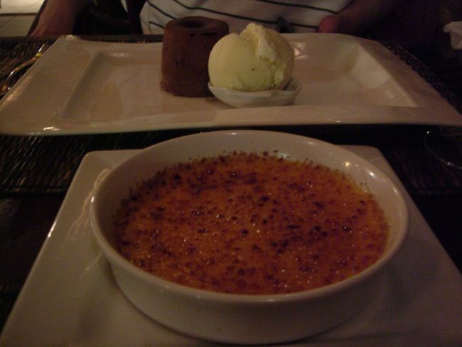 写真奥（夫のオーダー）のフォンダンショコラが絶品！<br /><br />2回ディナーを食べた割にはメインの写真がなくてごめんなさい。美味しそうに撮れていないのが残念です。。