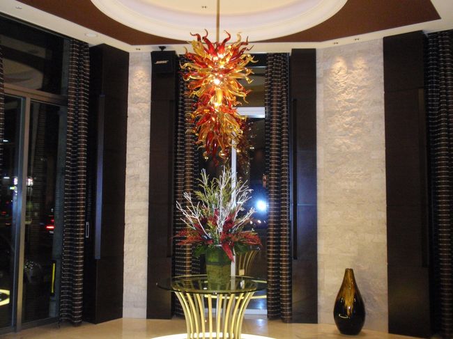 ホテルのロビー。２００８年４月にオープンしたばかりで、とてもキレイなホテルでした。次回も利用したいなと思います。