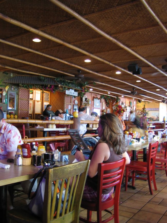 朝食は<br /><br />チーズバーガーインパラダイスで☆