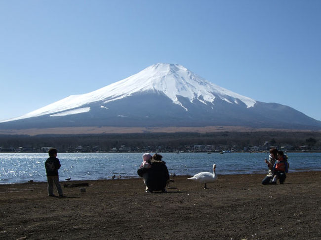 親子連れを入れて。