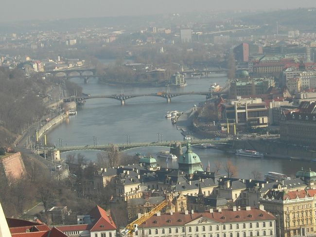 学生の時から、モルダウを見にこようと決めていました。<br />川を見た時から、頭の中はこの曲のことで、いっぱいです。
