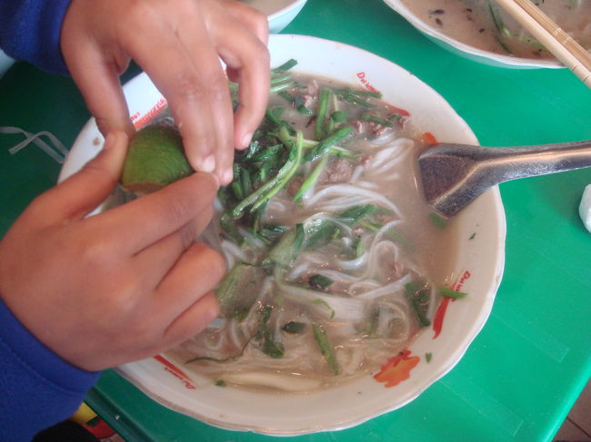 毎朝の「フォー」<br />今朝のは牛肉のもので、フォー・ボーといいます。うんまああ〜い！