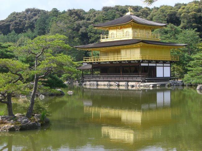 金閣寺のアップ☆<br /><br />大きさは小さめだけど、綺麗〜♪