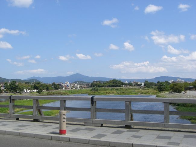 渡月橋から見える周りの美しい風景☆<br /><br />ほんとに綺麗だった〜♪
