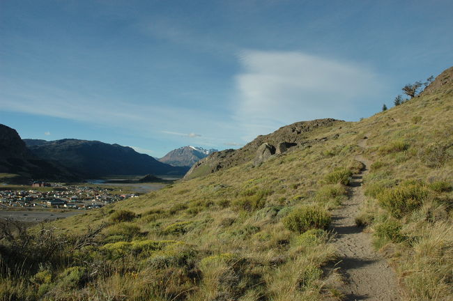 上りはもう少し。<br />地図によると150ｍ位の上りのようです。