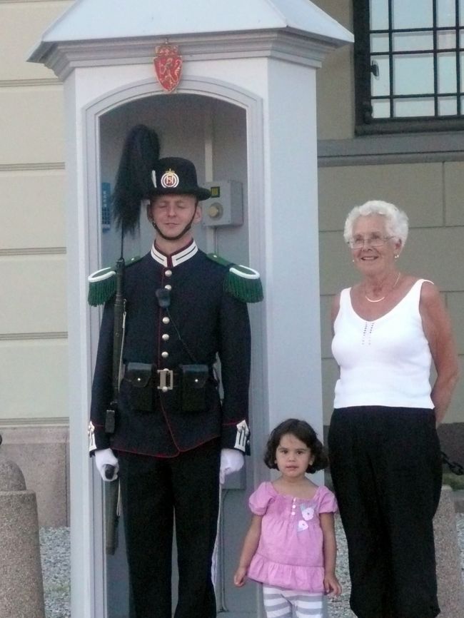    <br /><br /><br />スカンジナビア旅情?:オスロ6章(目次）へ戻る <br />http://4travel.jp/traveler/shintch/album/10299972/